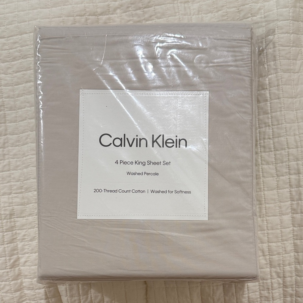 Calvin Klein Washed Percale King Sheet Set in Cream